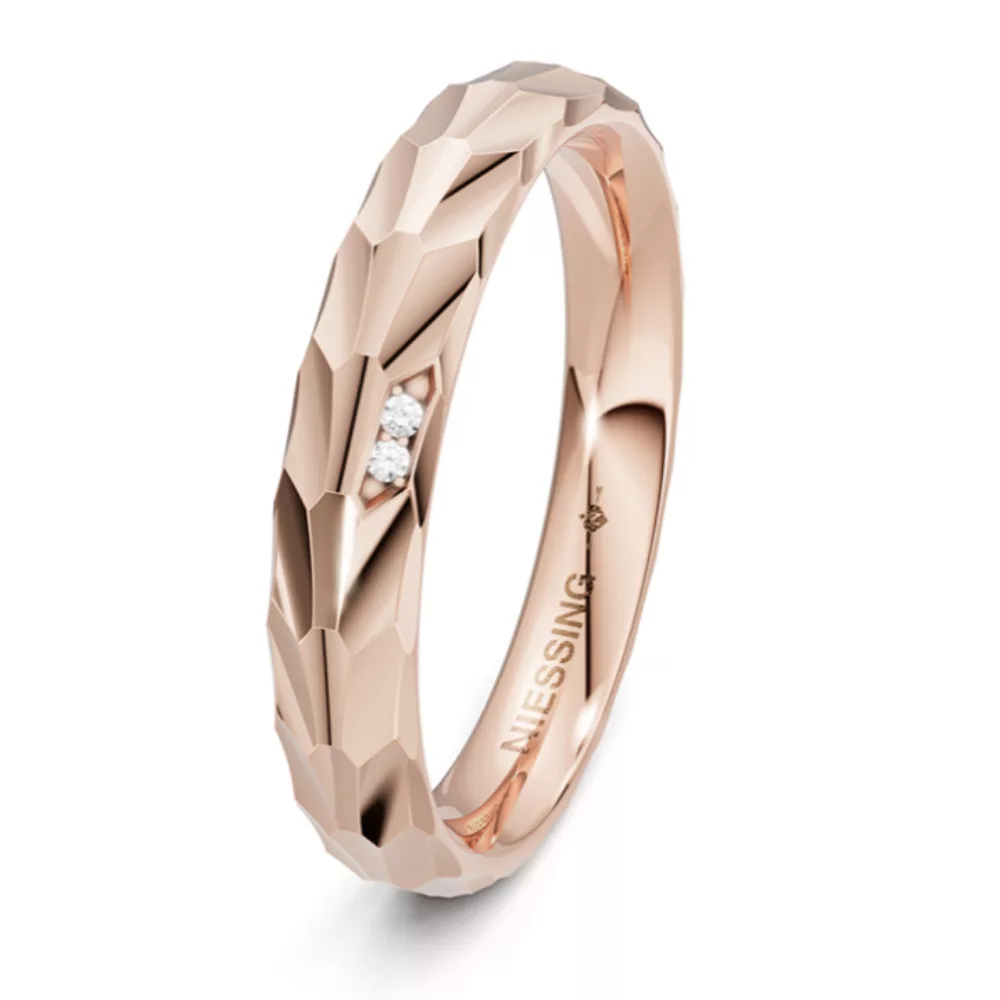 Modern fehérarany karikagyűrű NIESSING LEAF