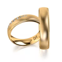 Sárga arany karikagyűrű gyémántokkal MEISTER