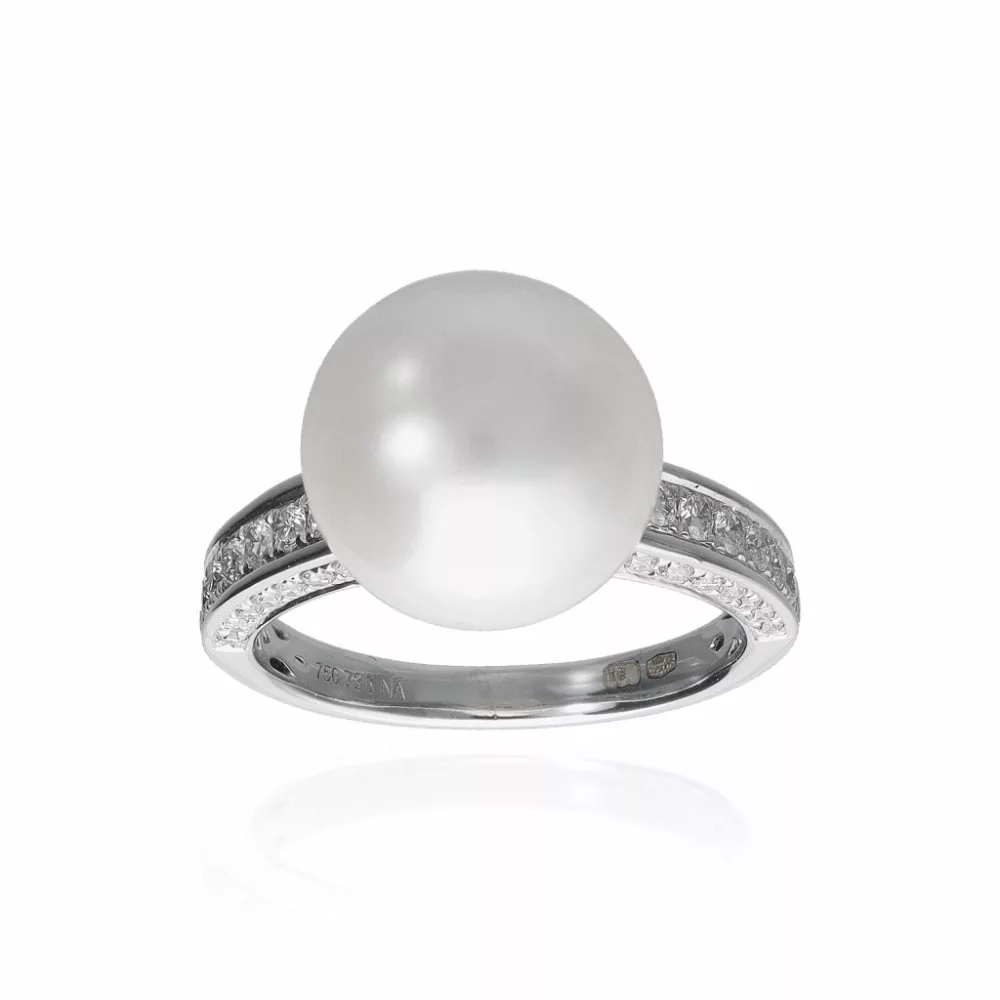 White Gold  Pearl Ring