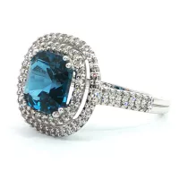 White Gold Topaz Ring