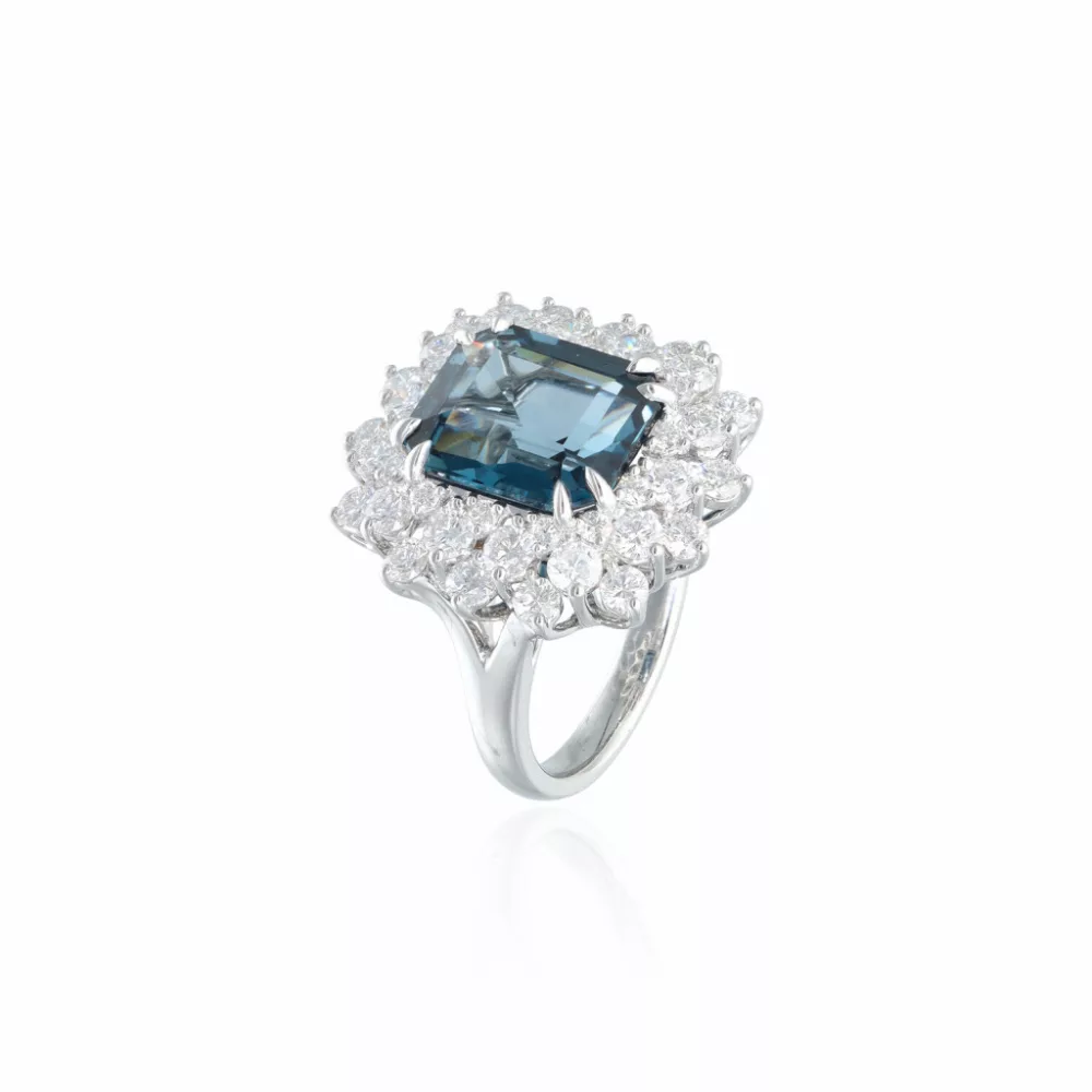 White Gold  Topaz Ring
