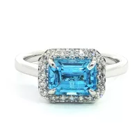White Gold Topaz Ring