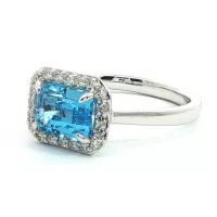 White Gold Topaz Ring