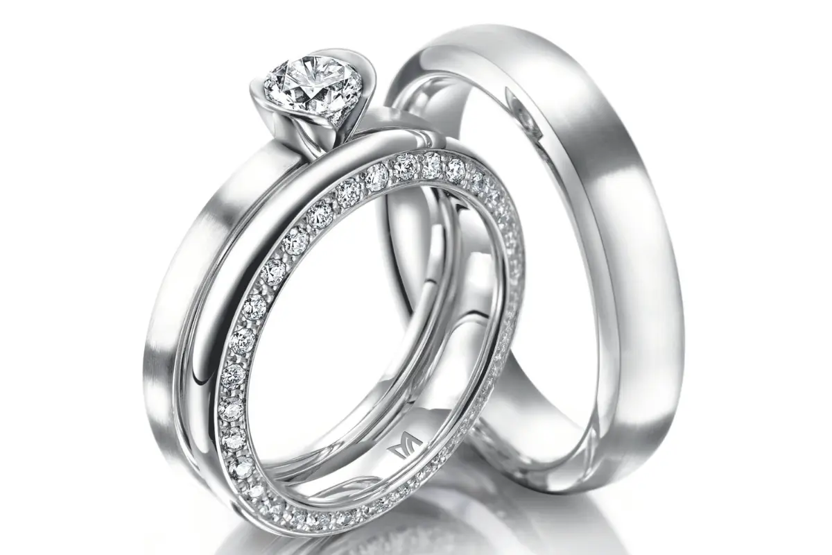 White gold or platinum engagement ring?